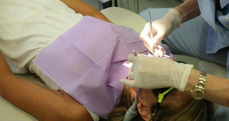 Limpieza e Higiene de una Férula Dental - clinicadentalferrergarcia